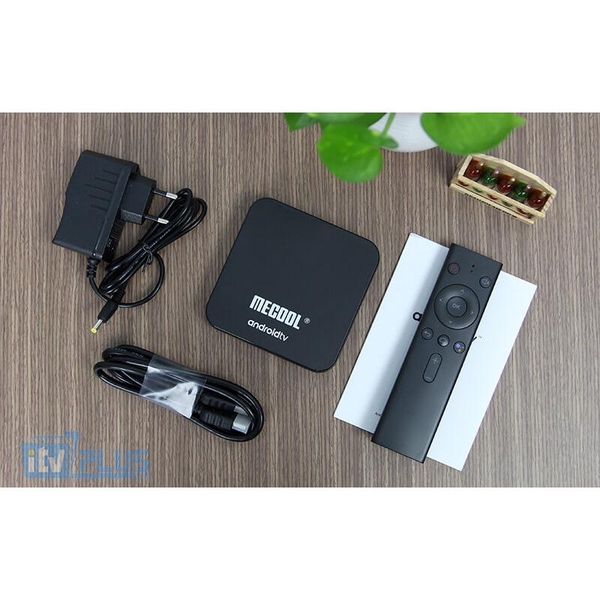 MECOOL KM9 Pro Android TV 9.0 Chip S905X2 4GB/32GB, Có Voice Remote