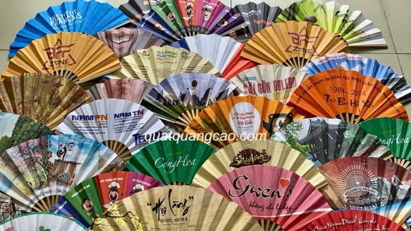 QUẠT TẶNG SỰ KIỆN LÀ PHƯƠNG THỨC QUẢNG CÁO HỮU HIỆU NHẤT