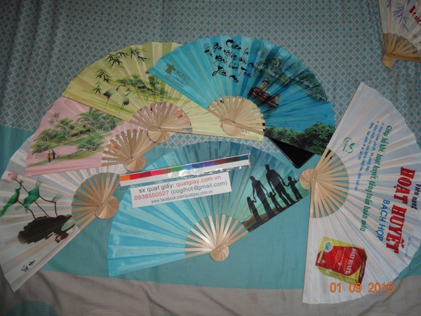 Quạt tranh phong cảnh in các danh lam thắng cảnh văn hóa Việt Nam