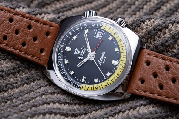 Thương hiệu Nivada Grenchen hồi sinh đồng hồ Antarctic GMT