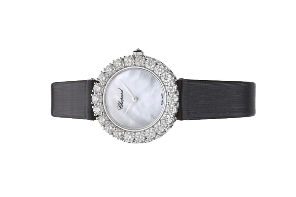 Đồng Hồ Chopard L'heure du Diamant 13A178-1101