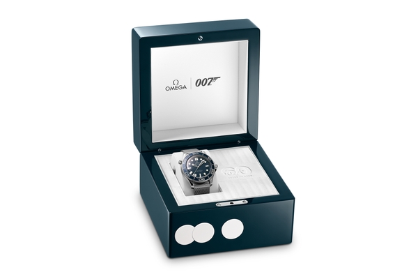 Đồng Hồ Omega Seamaster Diver 300M 42mm James Bond 60th Anniversary 210.30.42.20.03.002