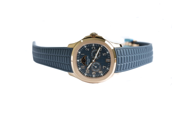 Đồng Hồ Patek Philippe Aquanaut 5261R-001