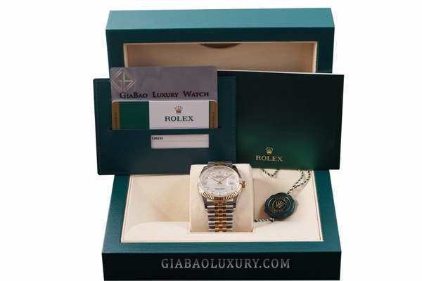 Đồng Hồ Rolex Datejust 36 126233 Mặt Số Vỏ Trai Trắng