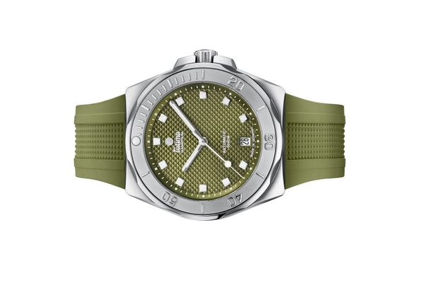 Đồng hồ đeo tay thương hiệu Tutima, dòng sản phẩm M2 Seven Seas S, Ref no: 6156-23, mặt số màu xanh lá cây size 40mm, máy tự động, vỏ đồng hồ bằng thép không gỉ, dây cao su, hàng mới 100%