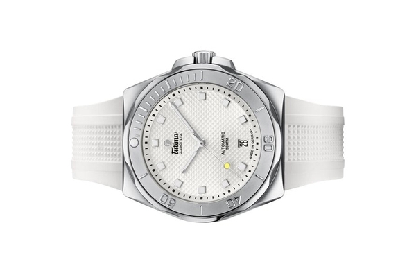 Đồng hồ đeo tay thương hiệu Tutima, dòng sản phẩm M2 Seven Seas S, Ref: Tennis Edition 6156-27, mặt số trắng mờ, size 40.2mm, máy tự động, vỏ đồng hồ bằng thép không gỉ, dây cao su, hàng mới 100%