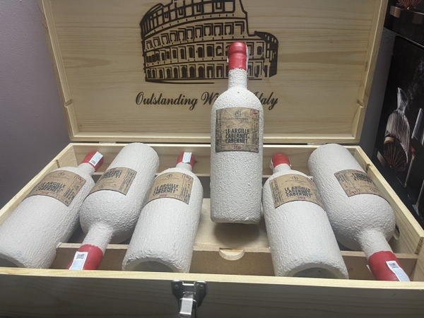 RƯỢU VANG XI MĂNG LE ARGILLE CABERNET CÓ GÌ ĐẶC BIỆT?