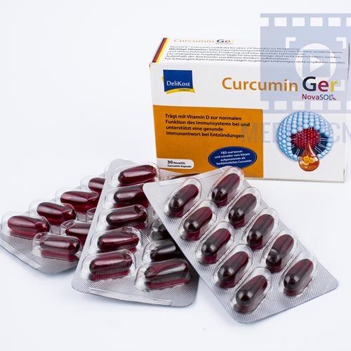Chụp hình ảnh sản phẩm thuốc Curcumin Gel trong studio Hà Nội