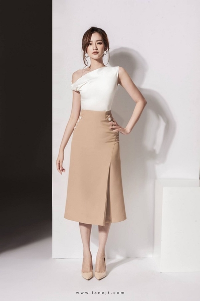 Các mẫu váy đầm dự tiệc đẹp cho cô nàng có làn da bánh mật