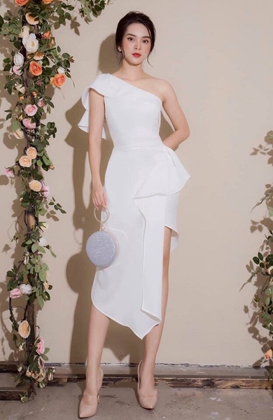 cách chọn trang phục cho cô nàng dáng chữ nhật