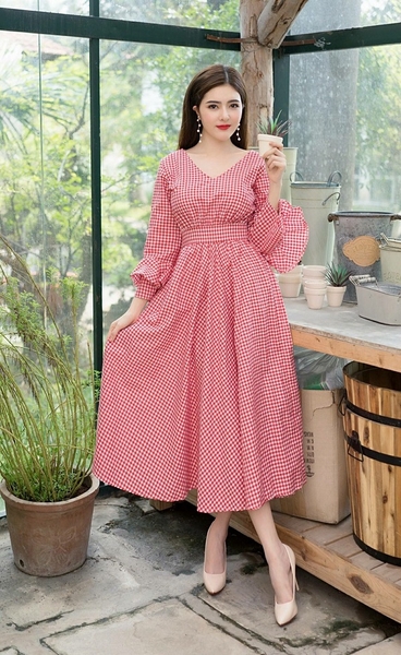 Cách chọn váy maxi cho nàng chân ngắn