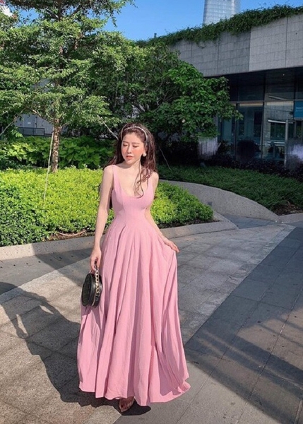 Cách chọn váy maxi cho nàng chân ngắn