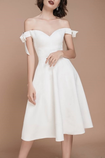 chọn các mẫu váy đầm xòe dự tiệc cuối năm cho nàng béo