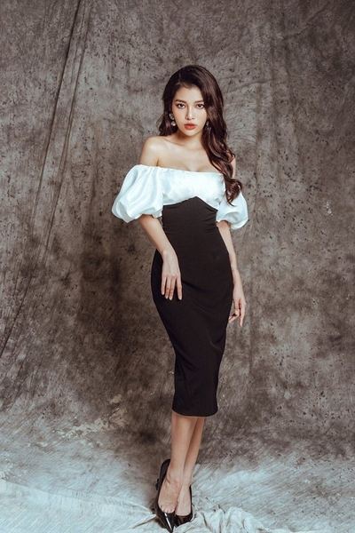 Những mẫu đầm dự tiệc đẹp không thể thiếu trong tiệc Giáng Sinh năm nay