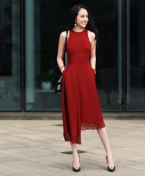 Những mẫu đầm dự tiệc đẹp không thể thiếu trong tiệc Giáng Sinh năm nay