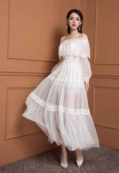 Những mẫu váy đầm maxi đi biển hở lưng cực kỳ gợi cảm