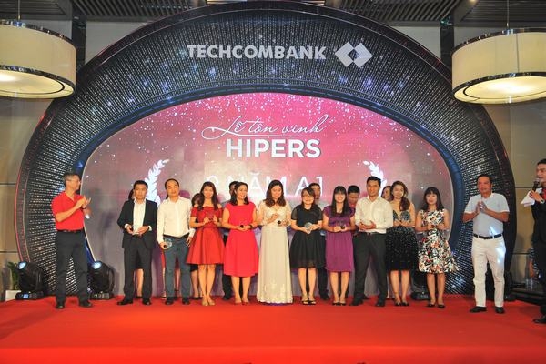 Vinh danh Hiper Techcombank