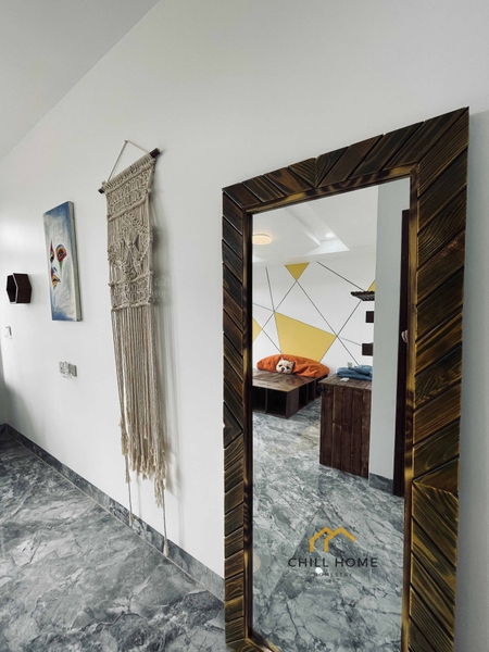 trang trí phòng trọ bằng gương