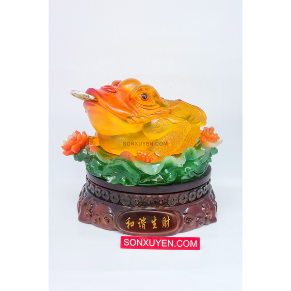 Cóc ngọc mã não ngồi trên lá sen có hoa phú quý cao 26 r31