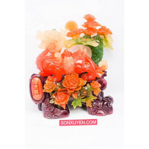 Tỳ hưu ngọc đỏ có hoa phú quý cao 39 cm, rộng 31 cm