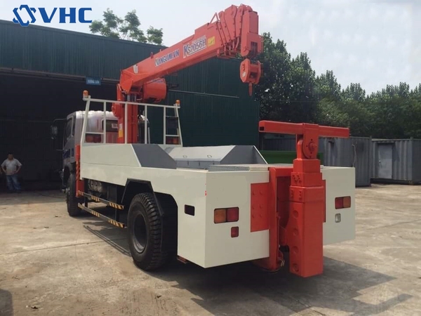 XE CỨU HỘ GIAO THÔNG