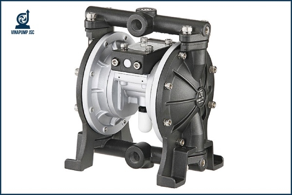 Máy bơm dầu bằng khí nén là gì? Nên dùng hãng nào tốt