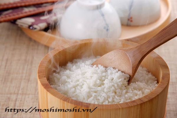 Cách nấu gạo Nhật Bản và công thức nấu gạo làm sushi