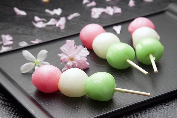 Hanami Dango - Niềm phấn khởi của mùa xuân