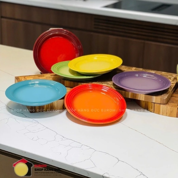 Le Creuset（ル・クルーゼ） 食器 皿 公式 ｜ ネオ・ラウンド