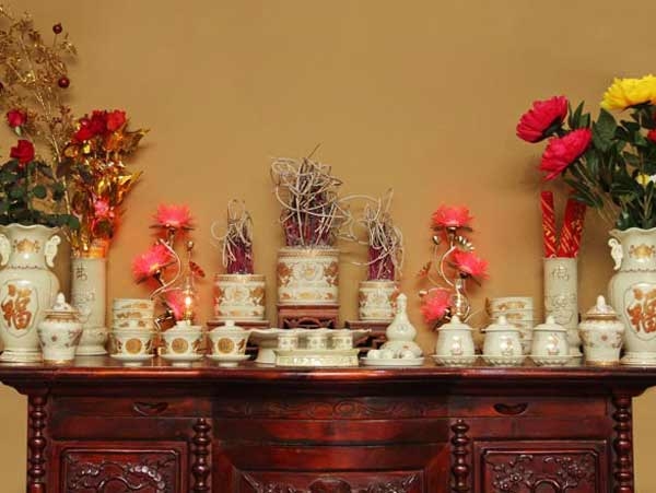 Văn khấn bốc bát hương gia tiên linh nghiệm nhất cho các gia đình