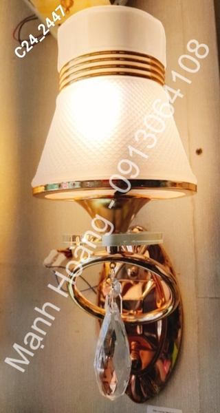 Đèn tường LED