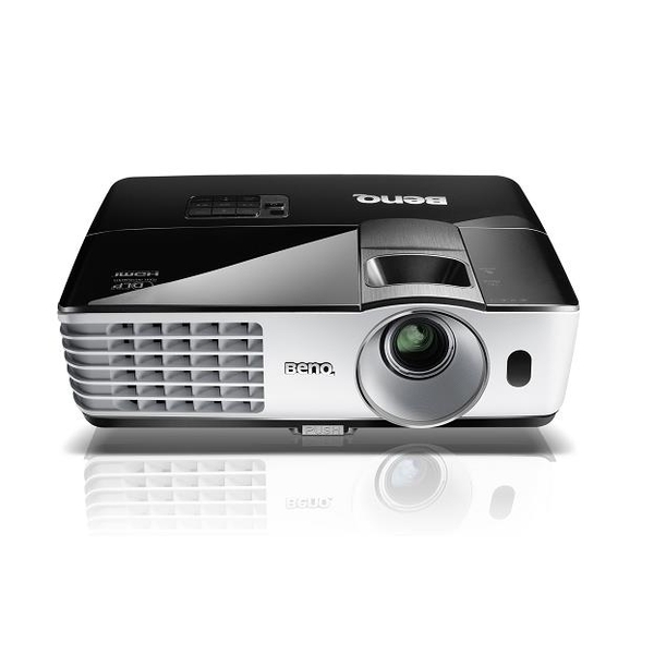 may-chieu-benq-mh680-full-hd