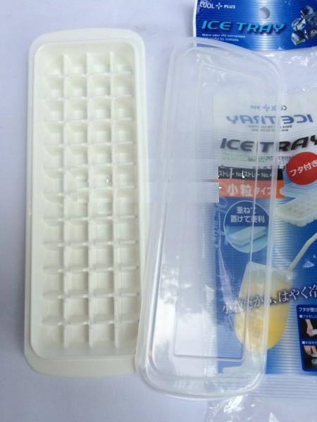 Kết quả hình ảnh cho Khay đá 48 viên có nắp inomata