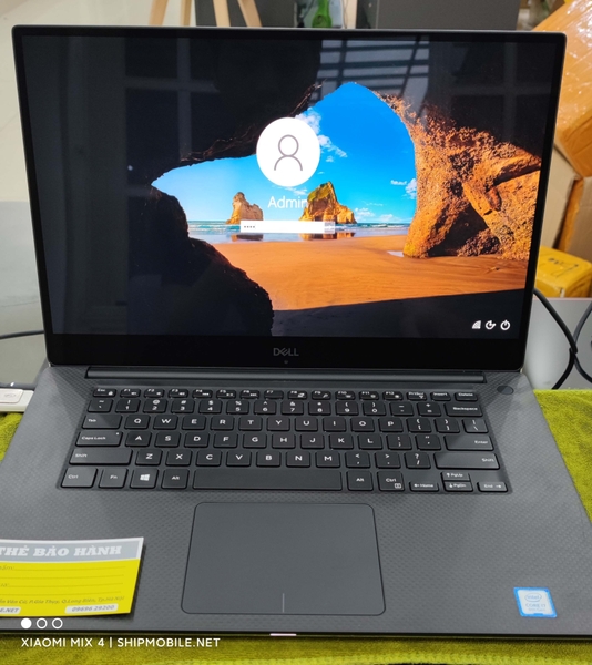 laptop-dell-xps-15-32-1tb-4k-hd-like-new