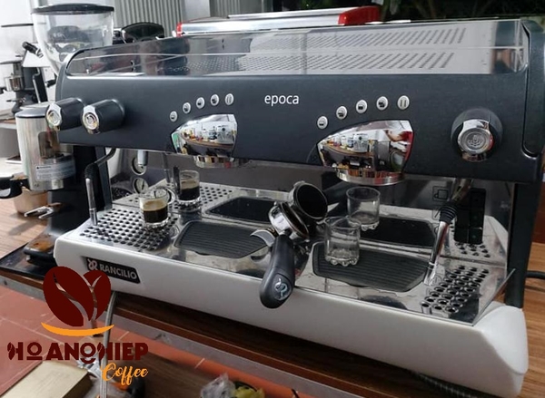 Máy pha Rancilio epoca 2gr newlike 95% Hoàng Hiệp Coffee
