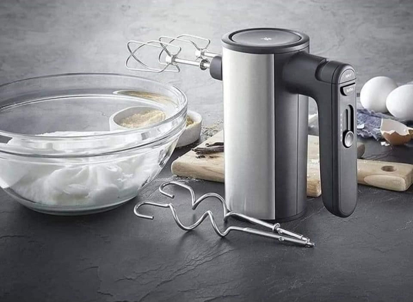 MÁY ĐÁNH TRỨNG TRỘN BỘT WMF KULT X EDITION