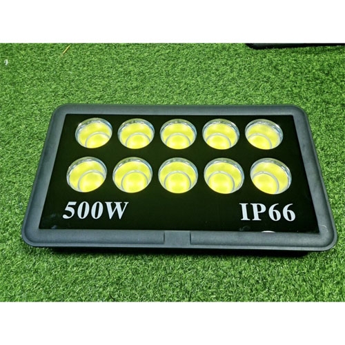 den-led-pha-coc-500w-ip66-ngoai-troi-sieu-sang