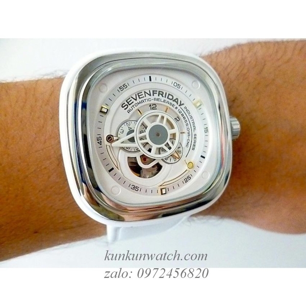 SEVENFRIDAY SF-P1/02 自動巻き時計 P1/02 – SEVENFRIDAY