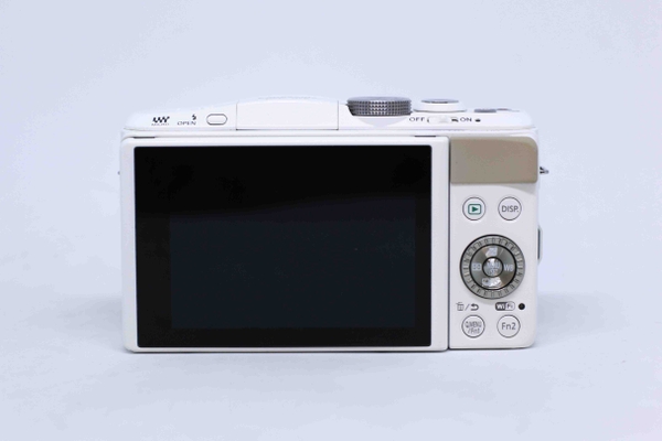 Panasonic Lumix GF6 + 14-42mm | Camera Jshop - Máy ảnh cũ giá rẻ
