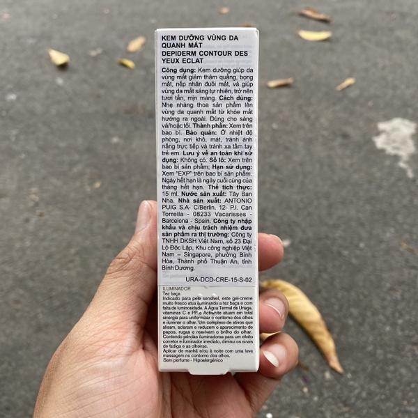 Kem dưỡng sáng vùng mắt Uriage Depiderm Contour Des Yeux Eclat 15ml