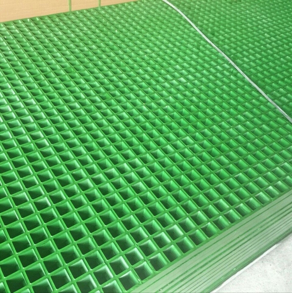 san-thao-tac-grating-frp-thuc-te-1