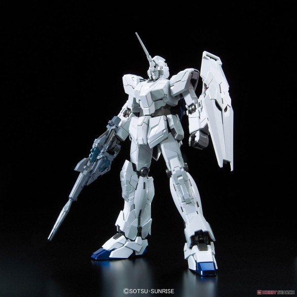 Unicorn Gundam (Red / Green Twin Frame Edition) Titanium Finish (MG)