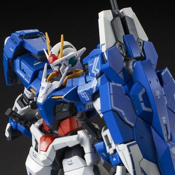 P-Bandai RG 1/144 00 Gundam Seven Sword