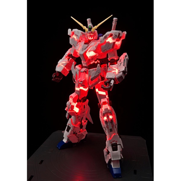 P-Bandai: RG 1/144 Unicorn Gundam Destroy Mode [Lighting