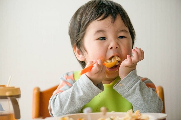 Chế độ dinh dưỡng cho trẻ từ 0 – 6 tuổi