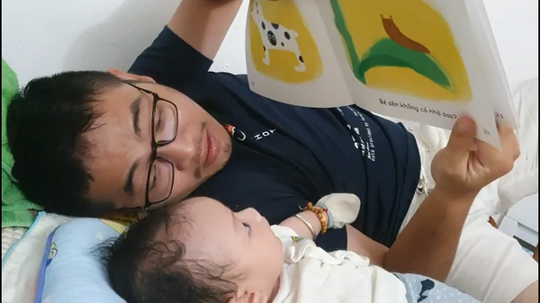 CHỌN SÁCH THEO TỪNG GIAI ĐOẠN PHÁT TRIỂN CỦA TRẺ