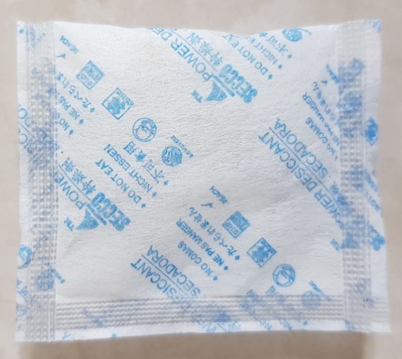 Kết quả hình ảnh cho SILICAGEL - 10 GR LỤA XANH