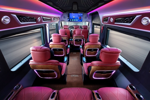 Thuê Xe Limousine Đi Sapa - An Toàn, Tiện Nghi, Sang Trọng 2025