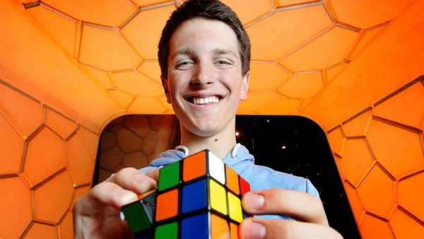 Những kỷ lục Guinness về Rubik mà Cuber nên biết trong ... ( https://rubikonline.vn › ky-luc-ve-ru... ) 