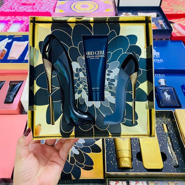 SET NƯỚC HOA GOOD GIRL CAROLINA HERRERA ( NƯỚC HOA 80ML EDP, NƯỚC HOA 30ML, BODY LOTION 100ML